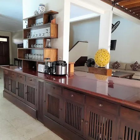 Kuta - 4Br Villa With Private Xl Pool Room photo